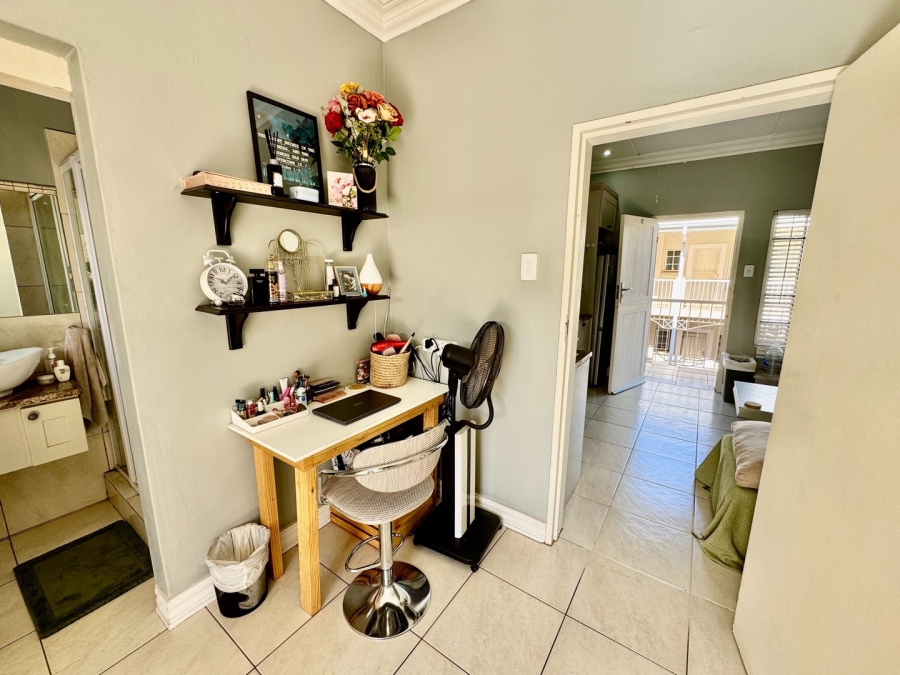 1 Bedroom Property for Sale in Die Bult North West